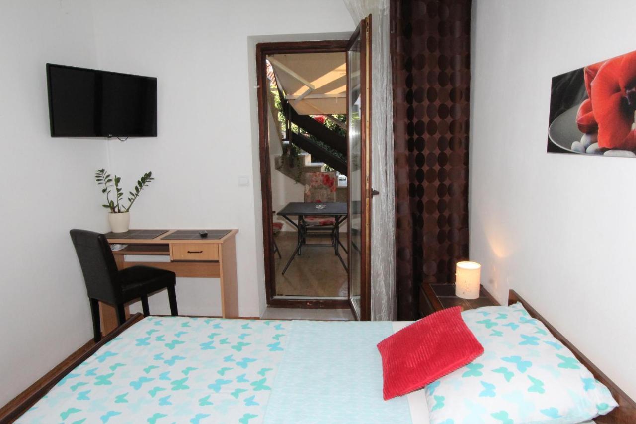 Apartment Albert Rovinj Bagian luar foto